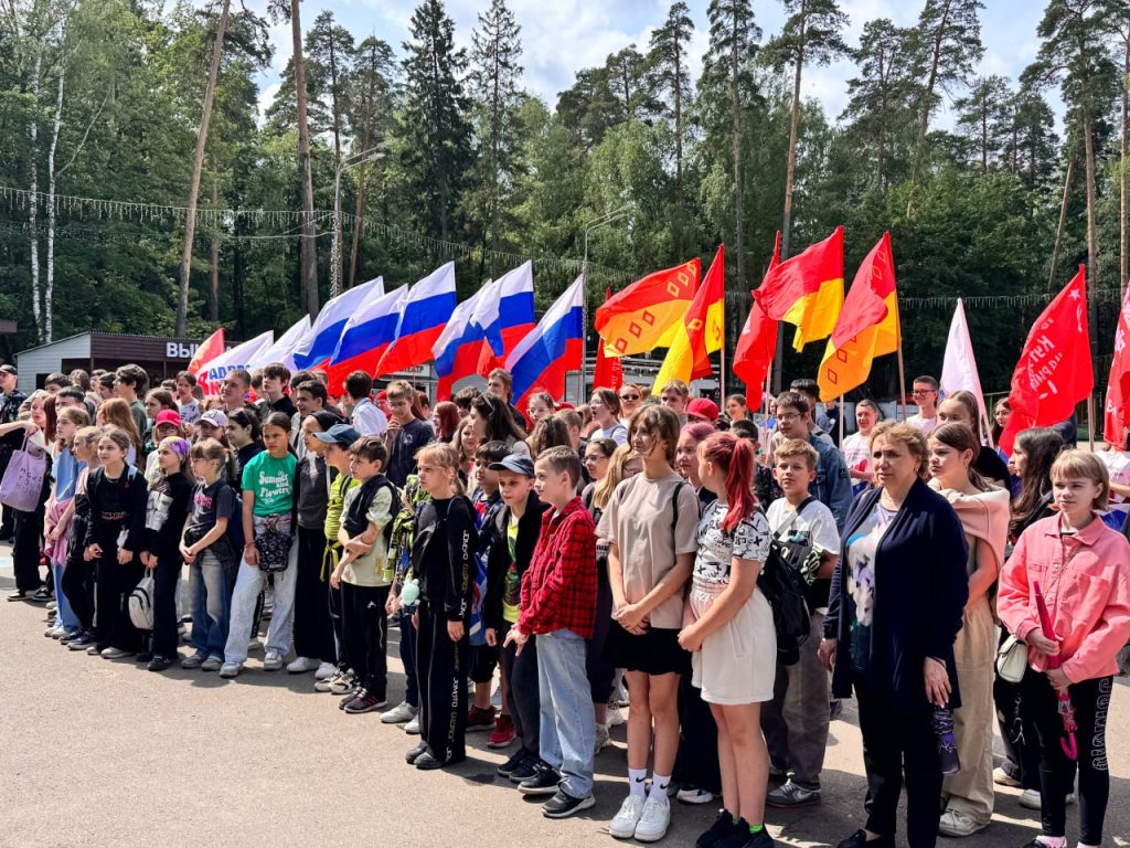 После старта в Москве патриотический забег «От Победы к Победе!» прибыл в Ногинск 5 5