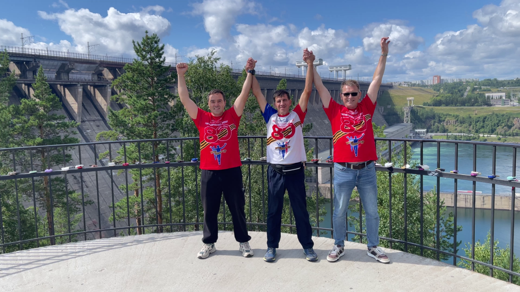 Братск перенял у Красноярска эстафету Памяти «От Победы к Победе!» 1 1 2
