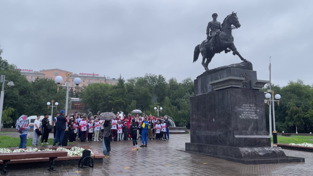 Столица Бурятии приняла Огонь Памяти из рук участников забега «От Победы к Победе!» 10 14 2