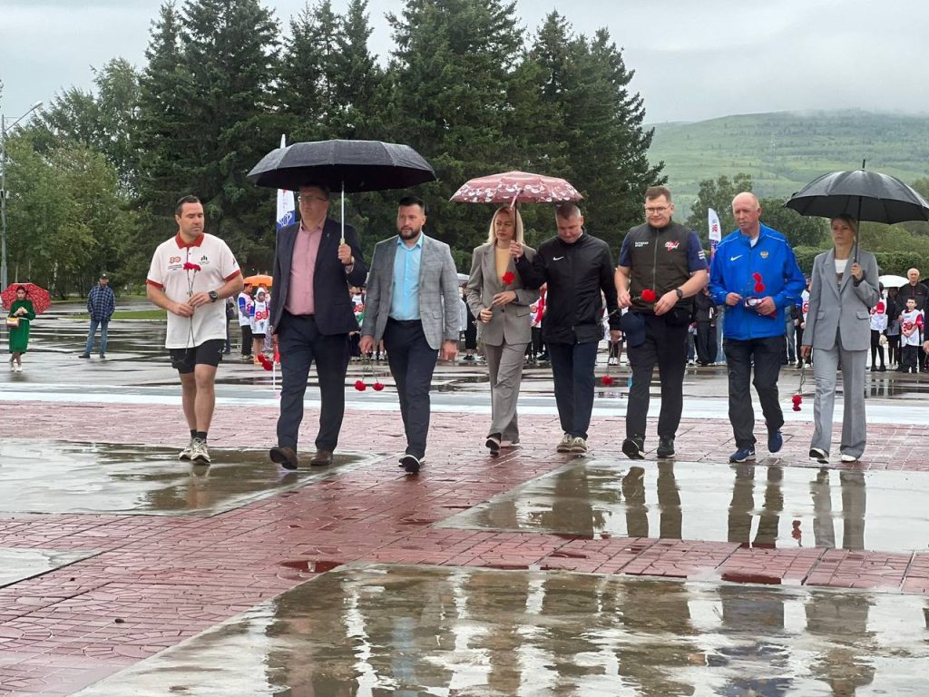Чита встретила Всероссийский патриотический забег «От Победы к Победе!» 3 photo 2025 08 20 20 44 31
