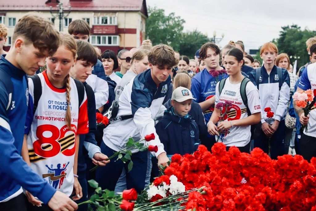 Забег «От Победы к Победе!» финишировал в Южно-Сахалинске 9 photo 2025 09 04 01 36 37